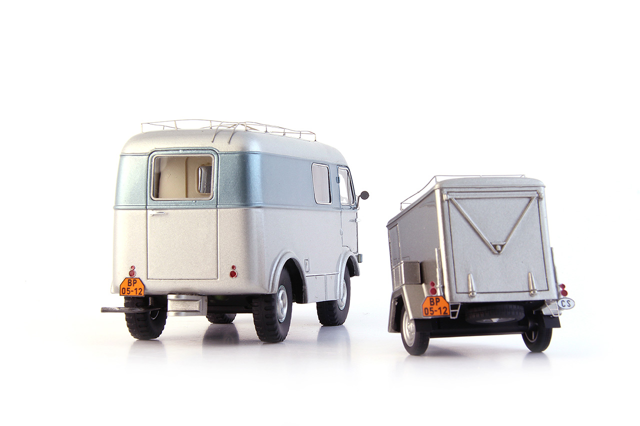 Tatra 805 Zikmund Hanzelka 1:43 AutoCult