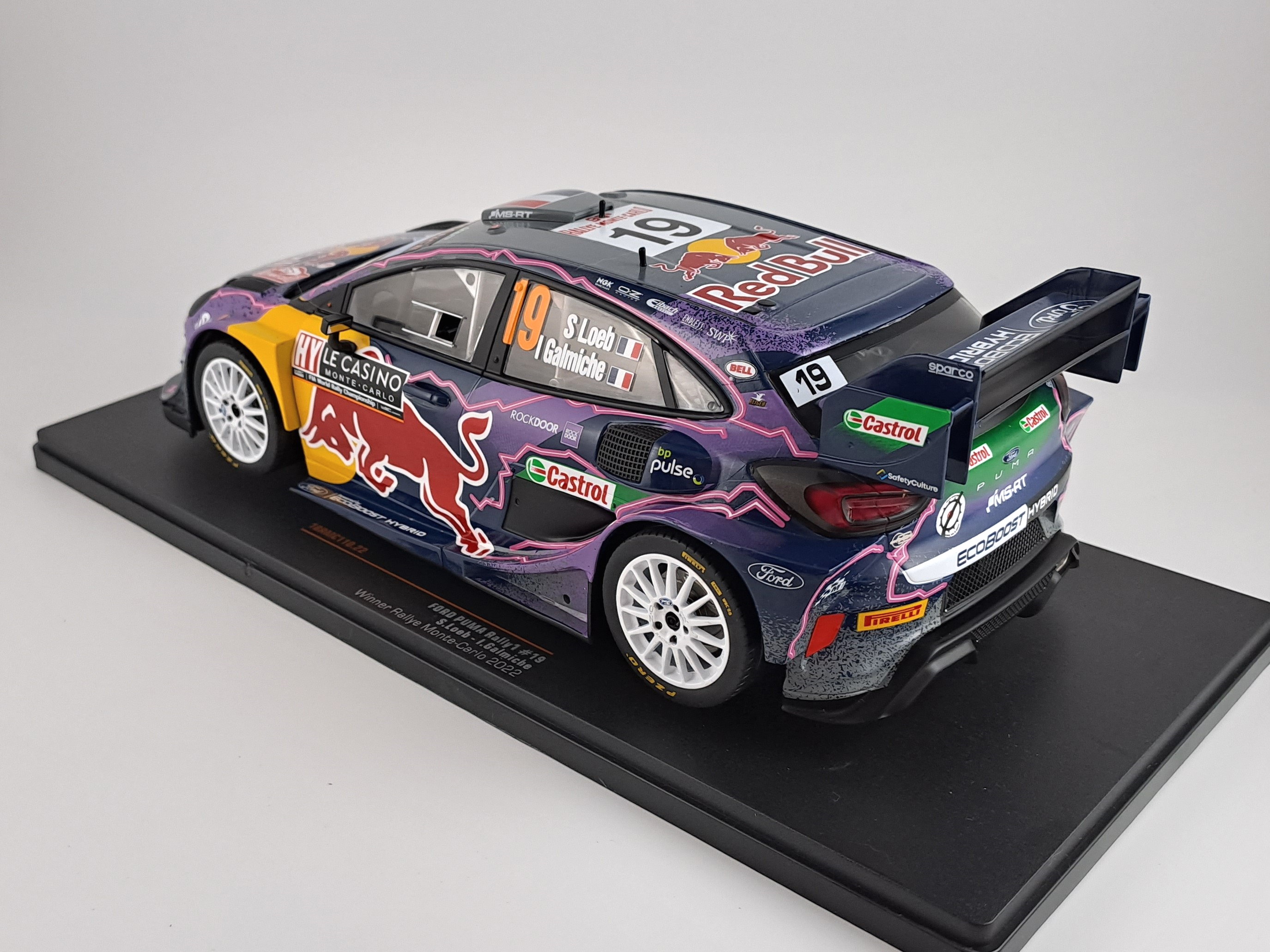 Audi sport quattro S1 E2, No.6, 1000 Lakes Rally, H.Mikkola/A.Hertz, 1985 1:18 IXO