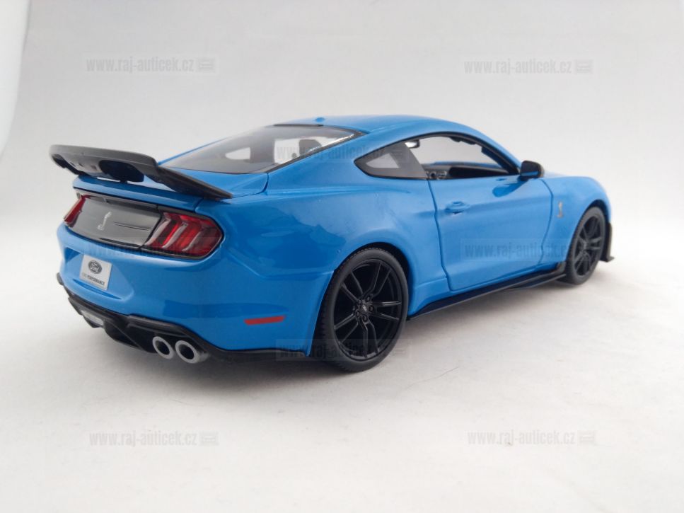 Ford Mustang Shelby GT500 1:18 Maisto