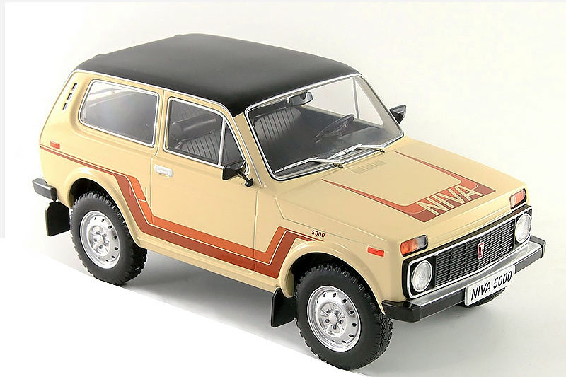 lada-niva-5000-1-18-mcg-sb-ratelsk-modely-aut-a-letadel
