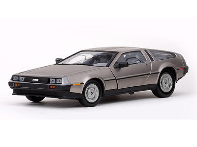 DeLorean DMC-12 1:18 Sun Star