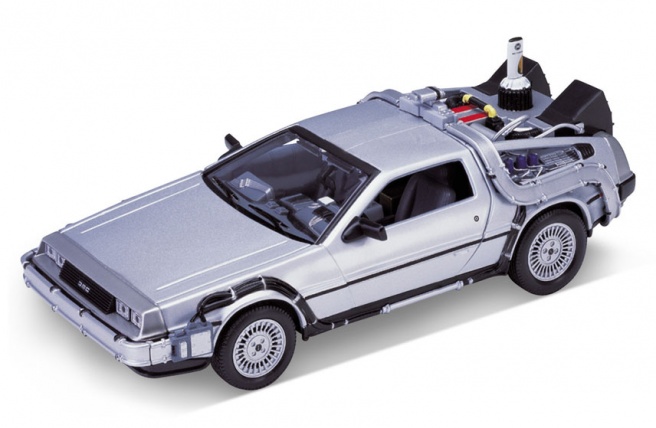 DeLorean Back to the future II 1:24 Welly