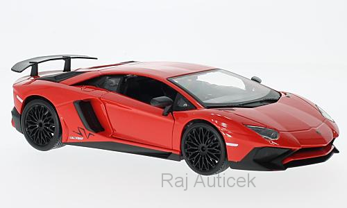 Lamborghini Aventador LP750-4 SV 1:24 Bburago