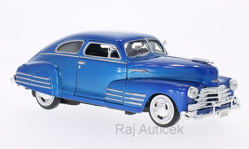 Chevrolet Aerosedan Fleetline 1:24 Motormax