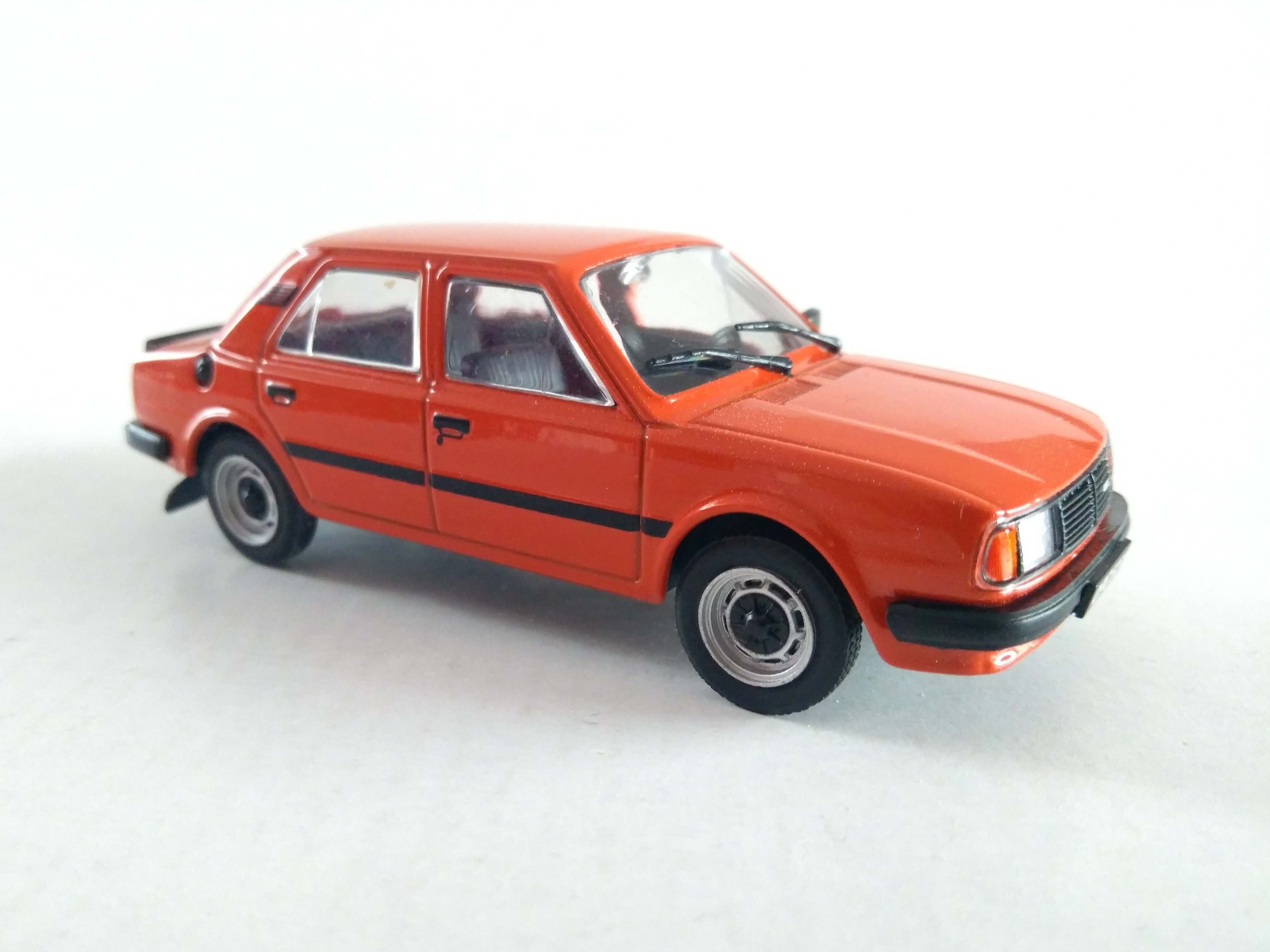 Škoda 120LS 1:43 DeAgostini