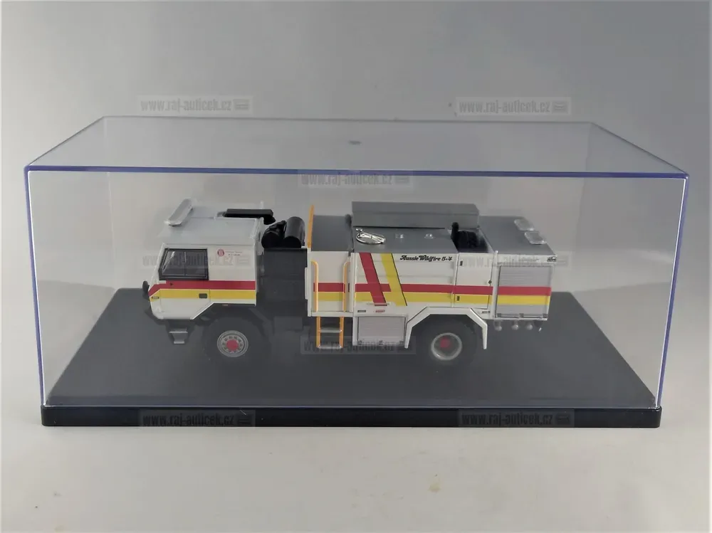 vitrína na modely 1:24 Triple9