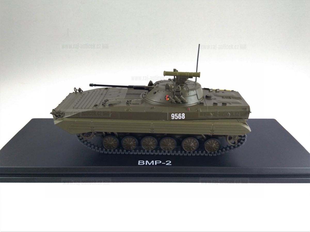 BMP-2 NVA 1:43 Premium ClassiXXs