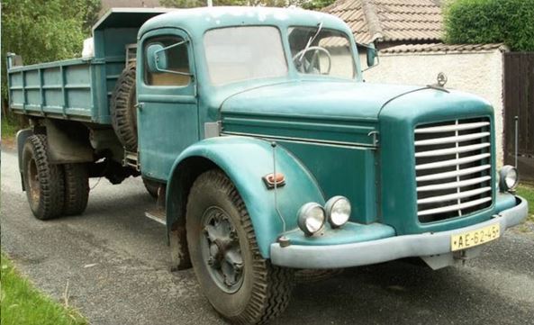 Škoda 706 RS sklápeč r. 1952 1:43 Premium ClassiXXs