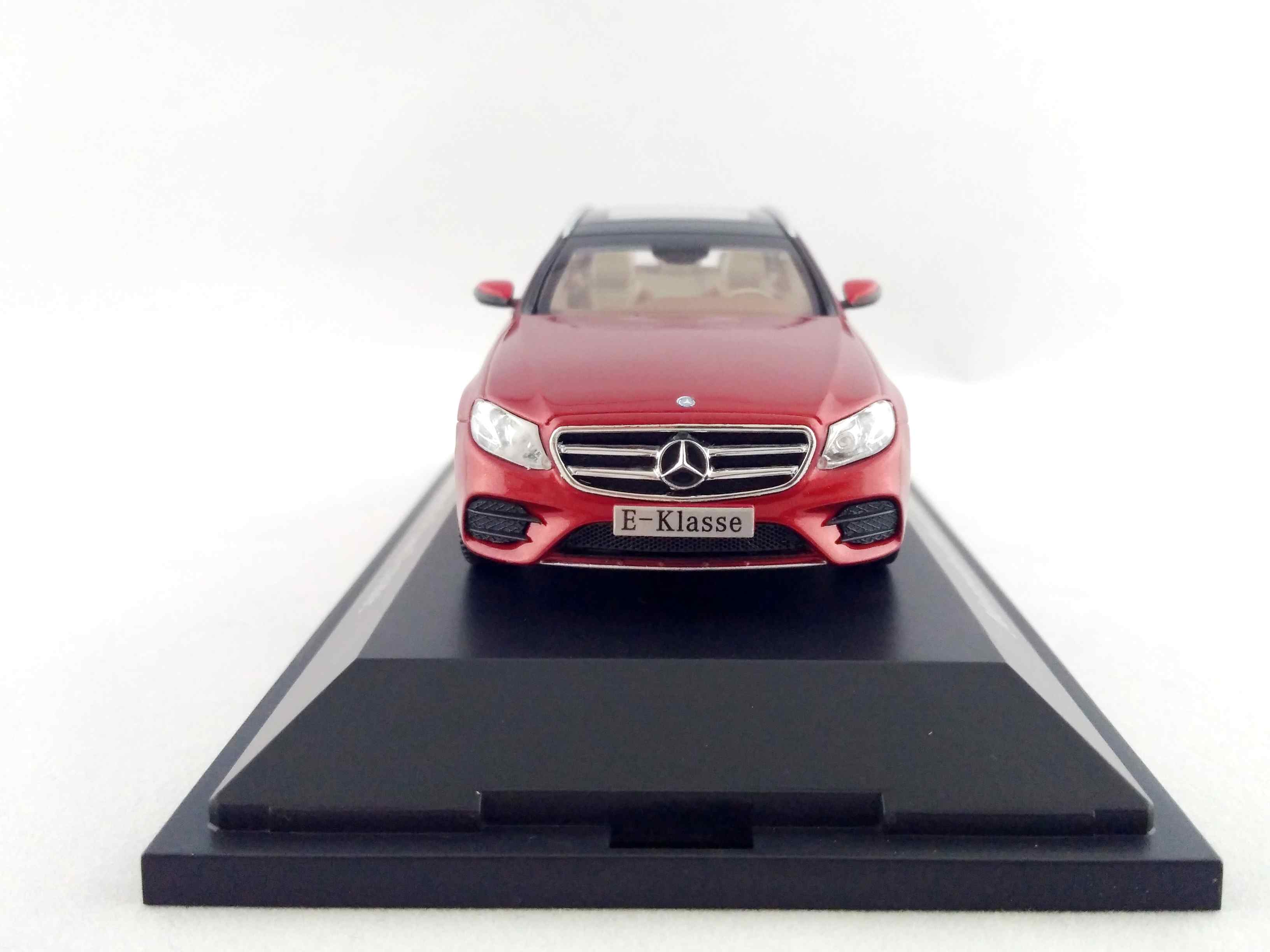 Mercedes třídy E Station Wagon (S213) 1:43 iScale