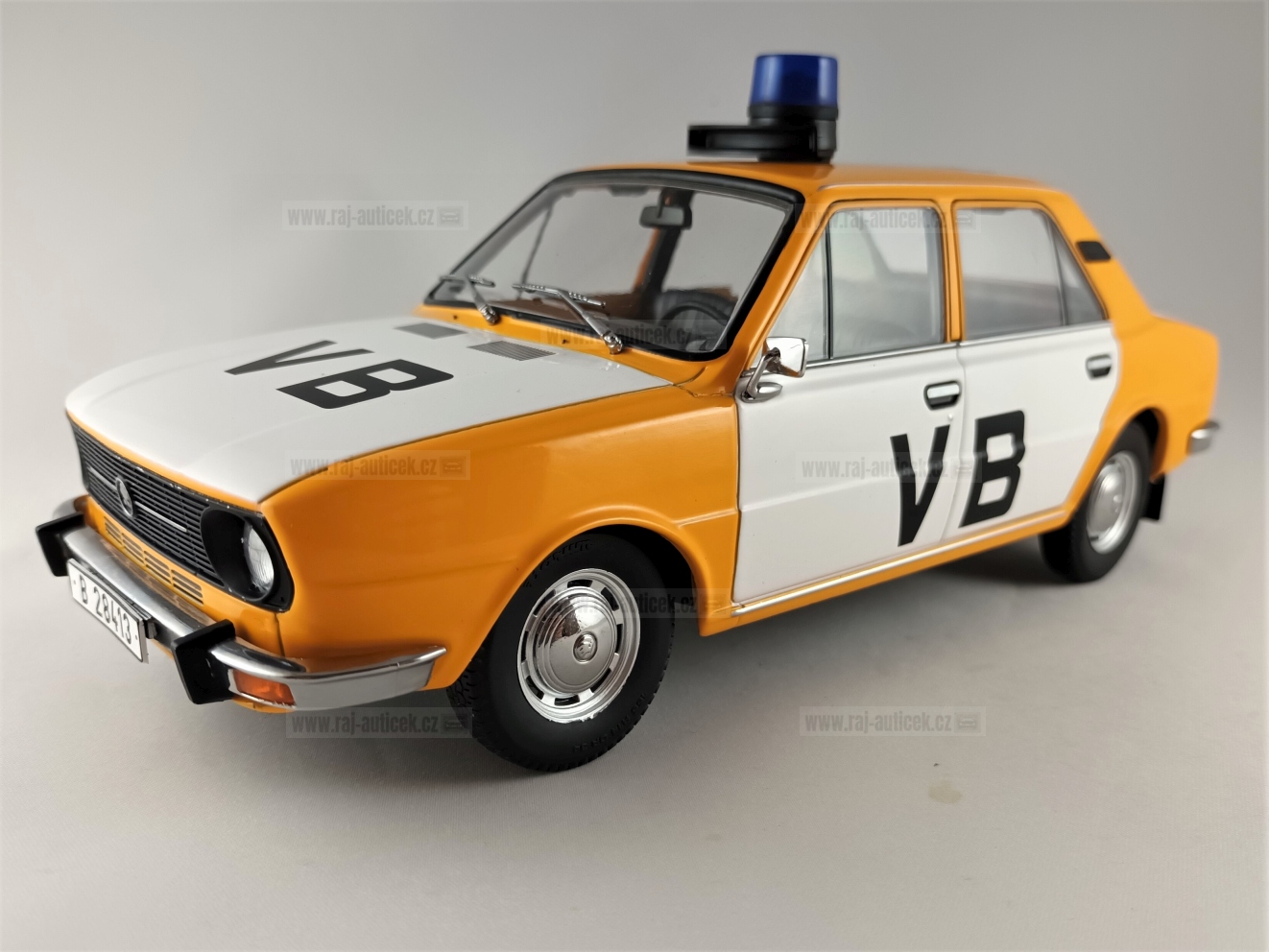 Škoda 105L Veřejná Bezpečnost 1:18 Triple9