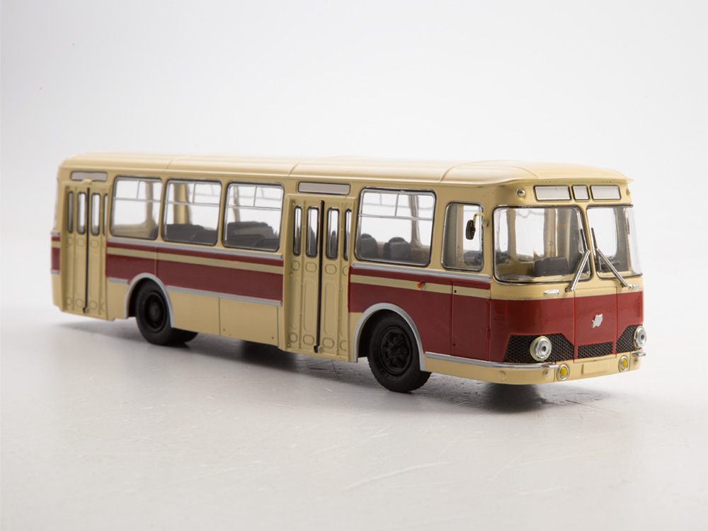 LIAZ-677 autobusová kolekce 1:43 Modimio