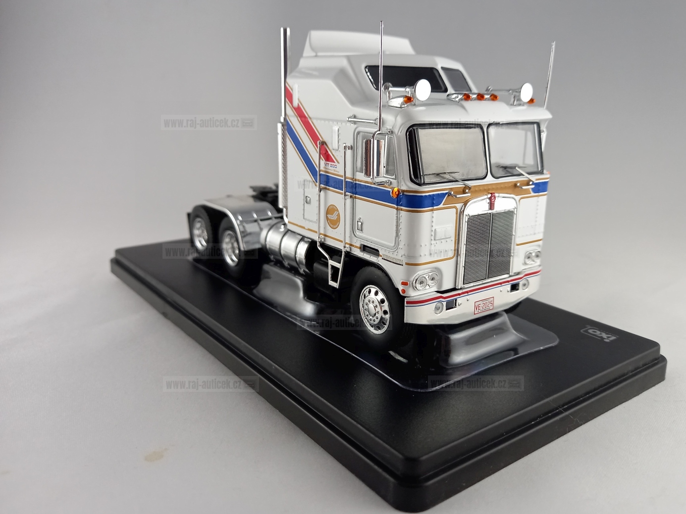 Kenworth K100 Aerodyne 1:43 IXO
