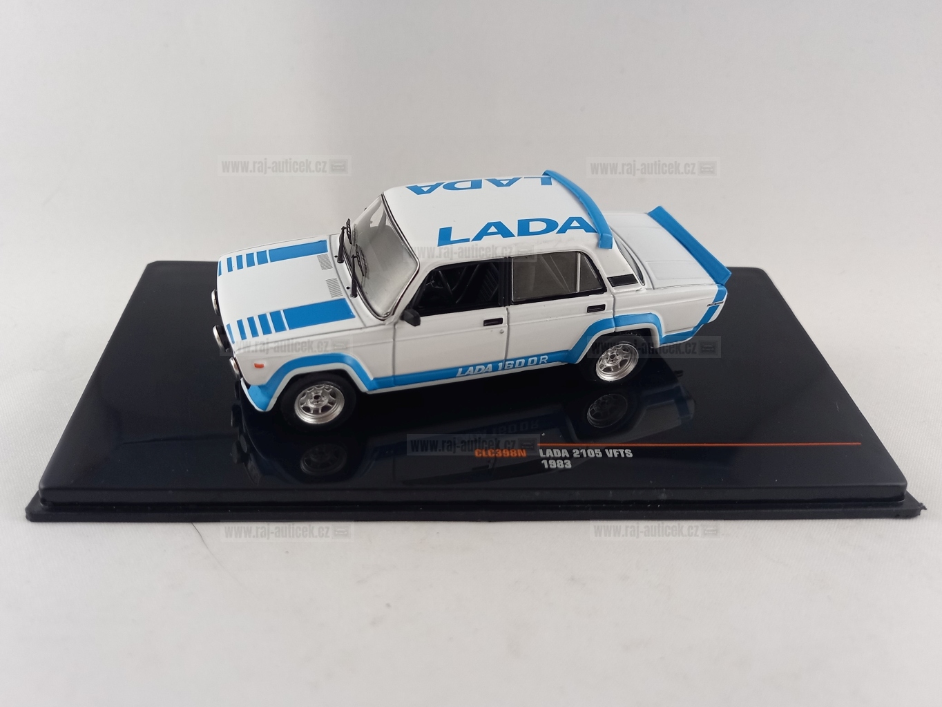Lada 2105 VFTS 1:43 IXO