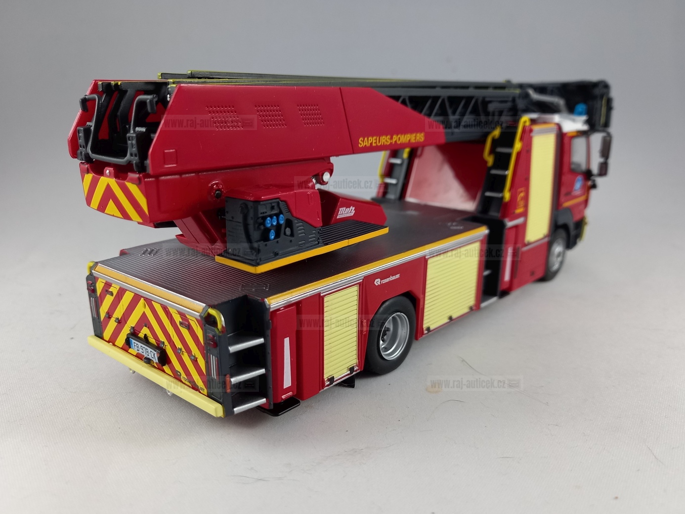 Mercedes Atego 1627 hasiči 1:43