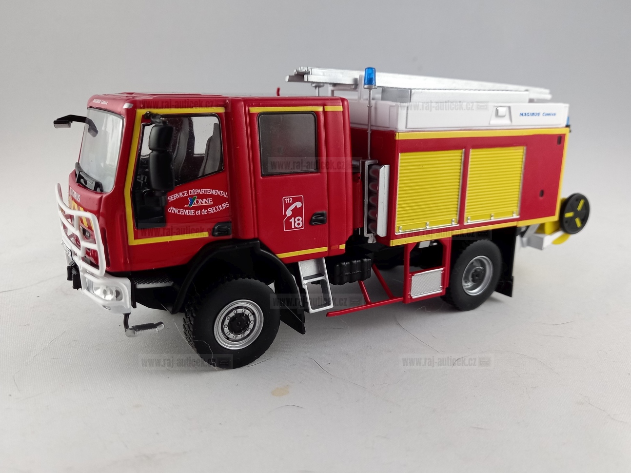 Iveco Magirus 150 E28 WS hasiči 1:43
