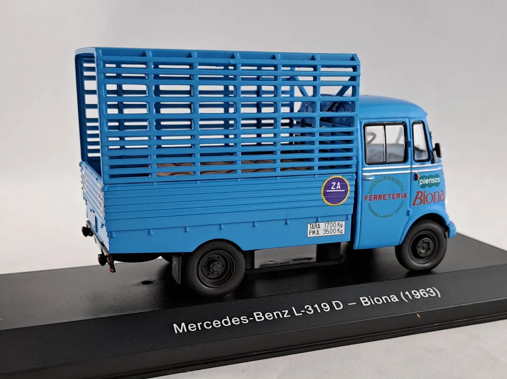 Mercedes L-319D Biona 1:43 Altaya