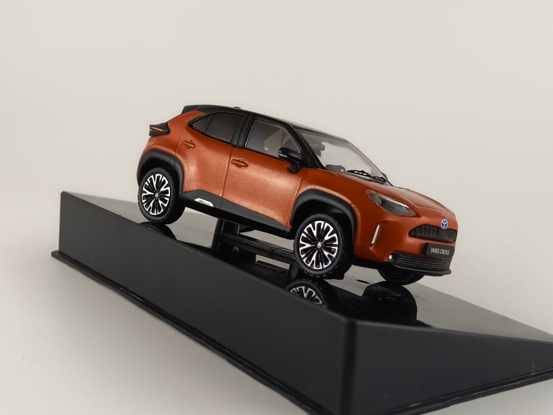 Toyota Yaris Cross 2022 1:43 IXO