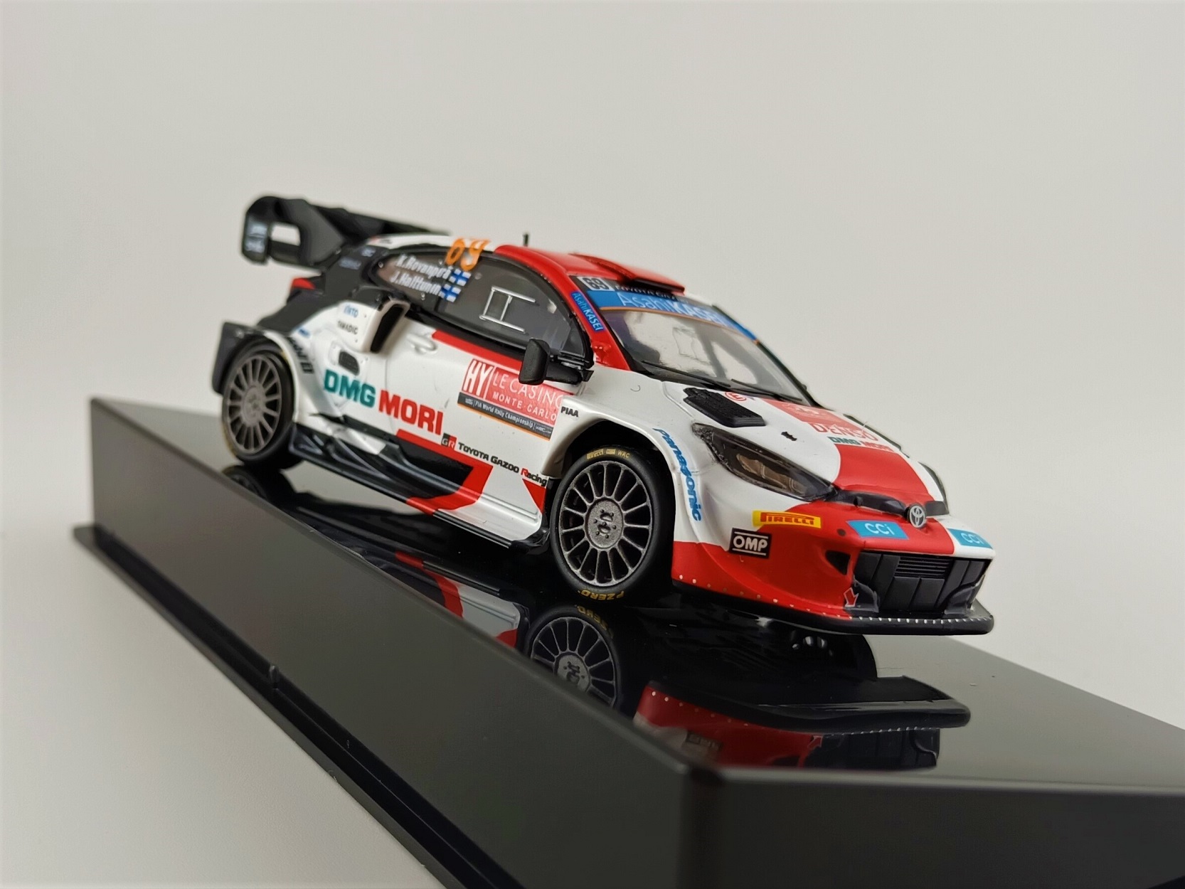 Toyota GR Yaris Rally1 No.69 Rovanpera, Rallye Monte Carlo 2022 1:43 IXO
