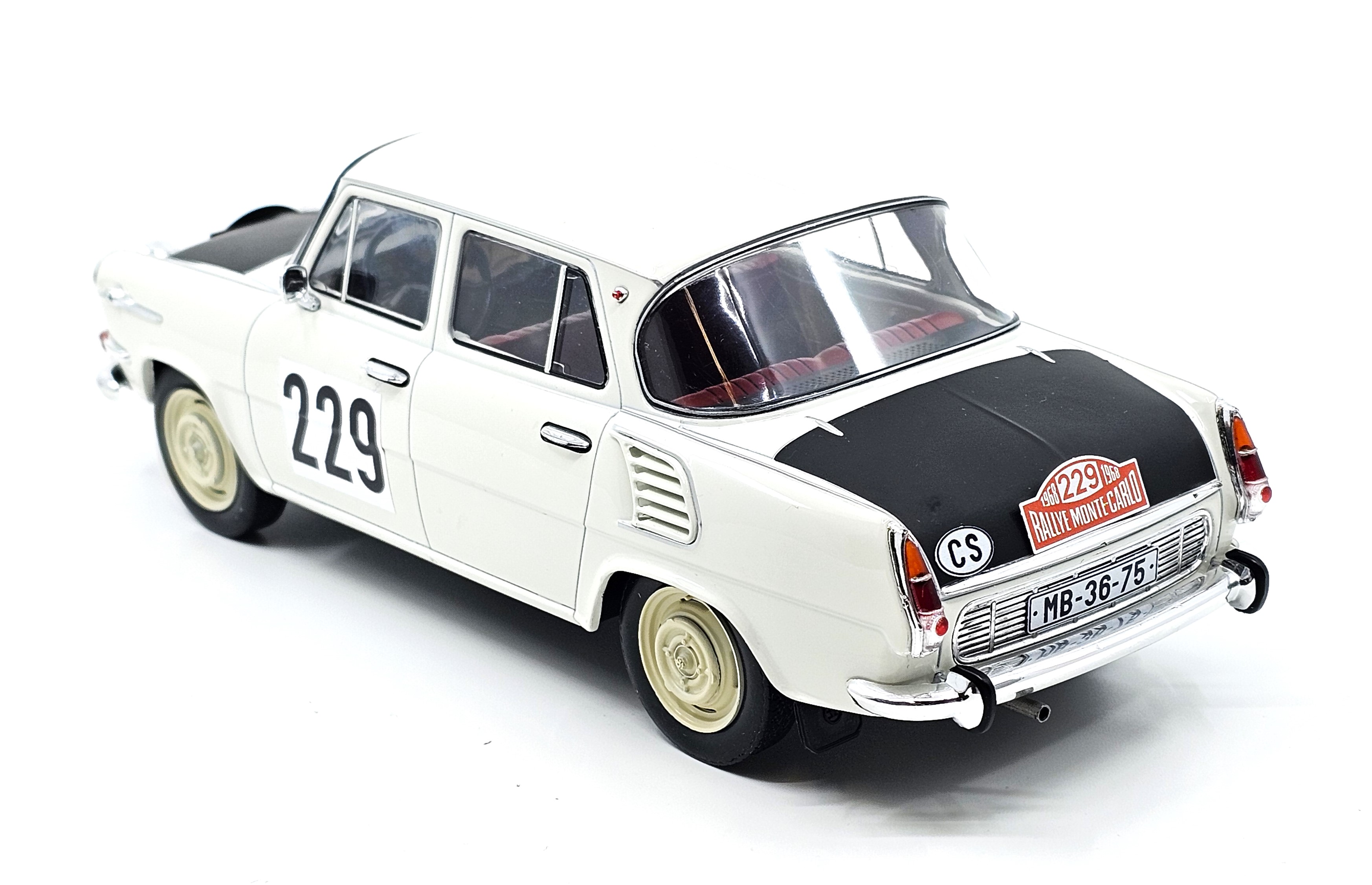 Škoda 1000 MB no.229 rallye Monte Carlo 1:18 Foxtoys
