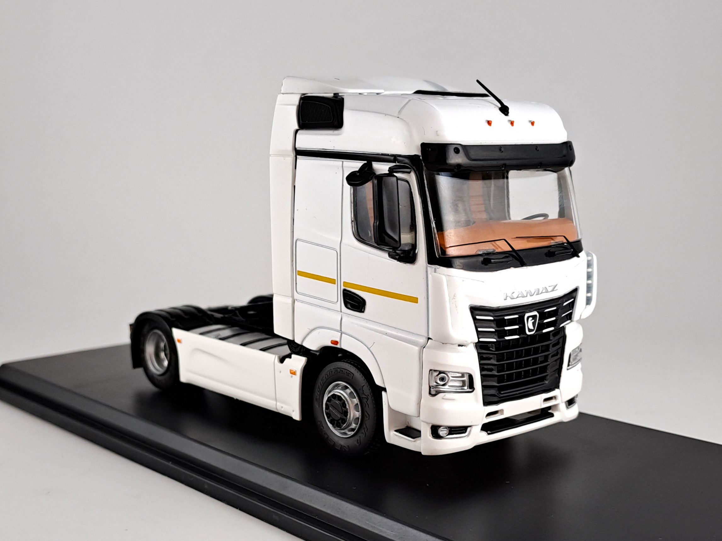 Kamaz 54901 1:43 Start Scale Models