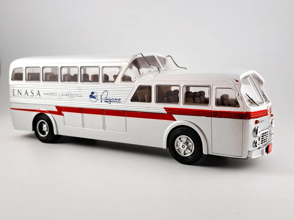 Pegaso bus 1:43 Altaya