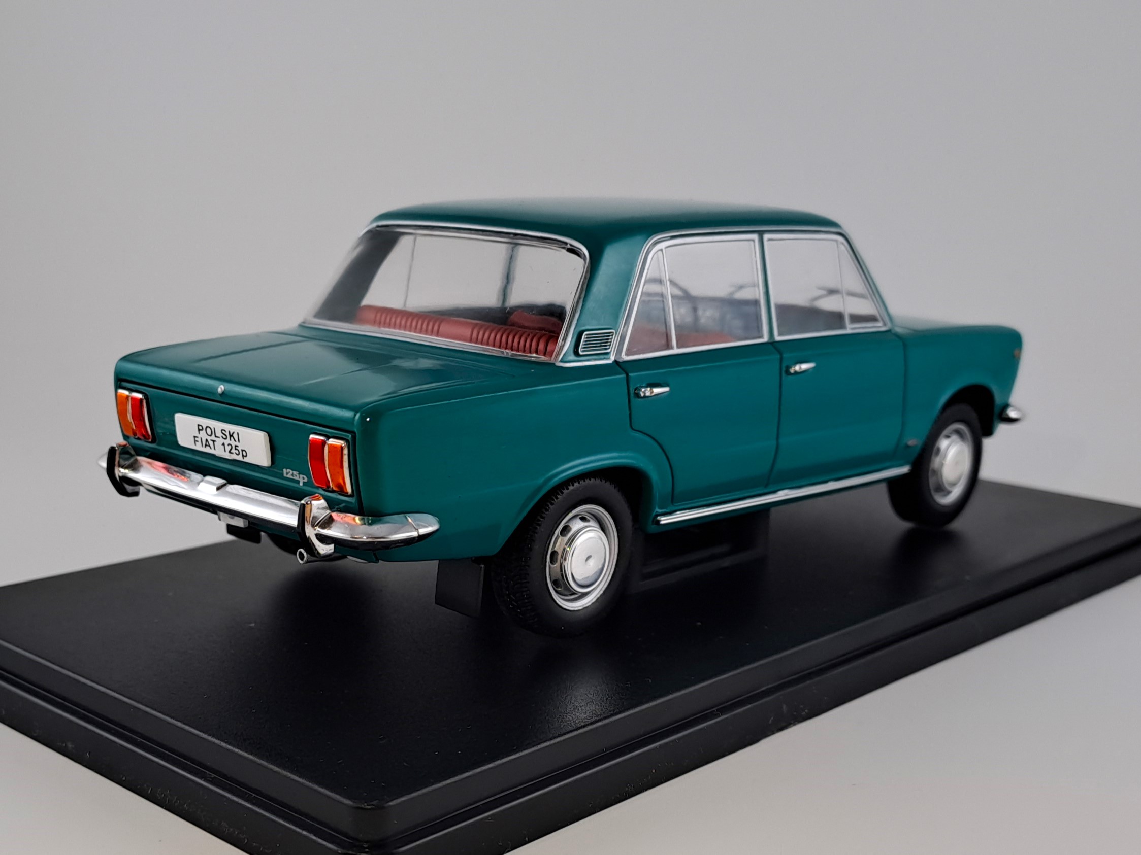 Polski Fiat 125p 1:24 Hachette