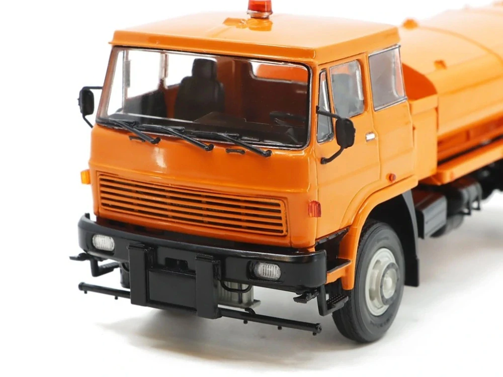 Liaz 100.850 SA8 kropička oranžová 1:43 Auto Historia