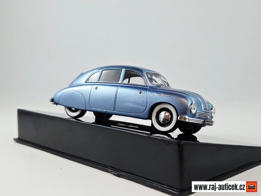 Tatra T600 Tatraplan 1950 1:43 IXO