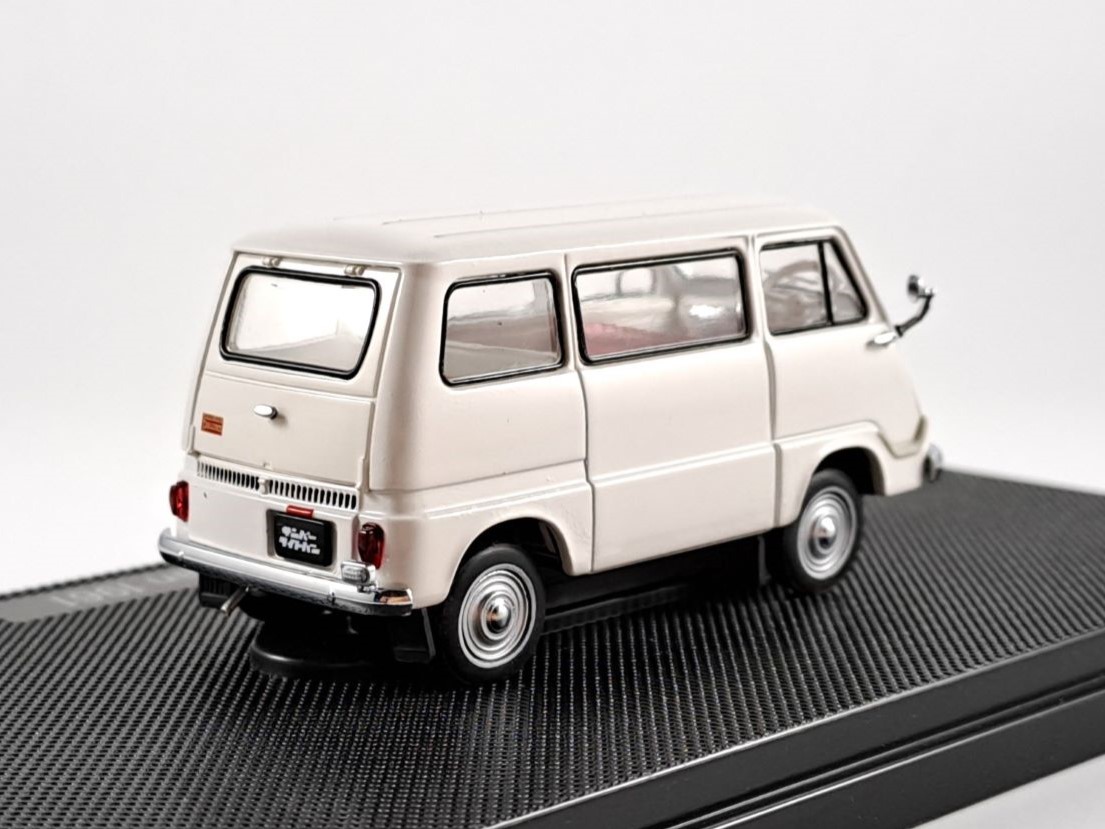 Subaru Sambar 1:43 Ebbro