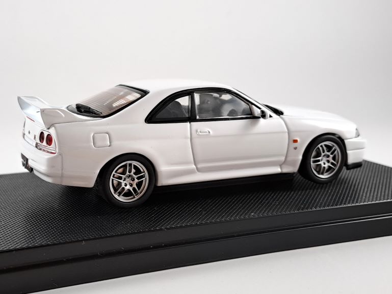 Nissan Skyline GTR R33 1:43 Ebbro