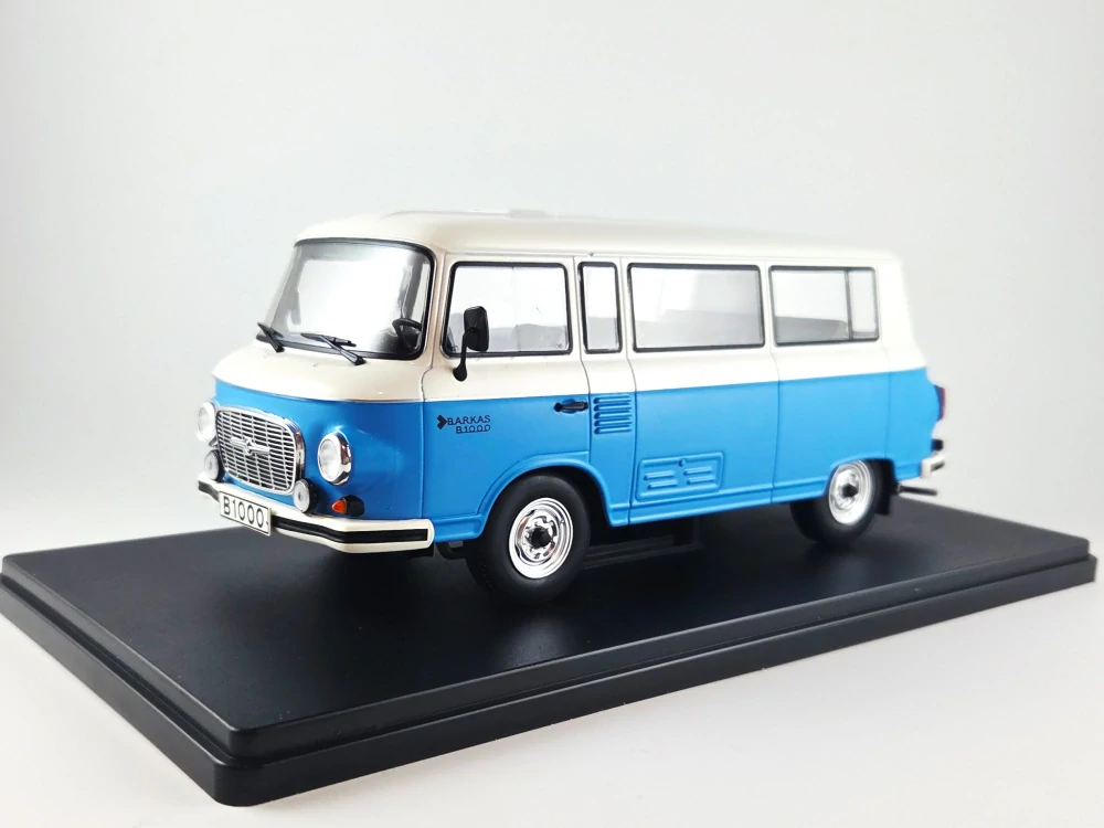 Barkas B 1000 Bus 1970 1:24 Whitebox