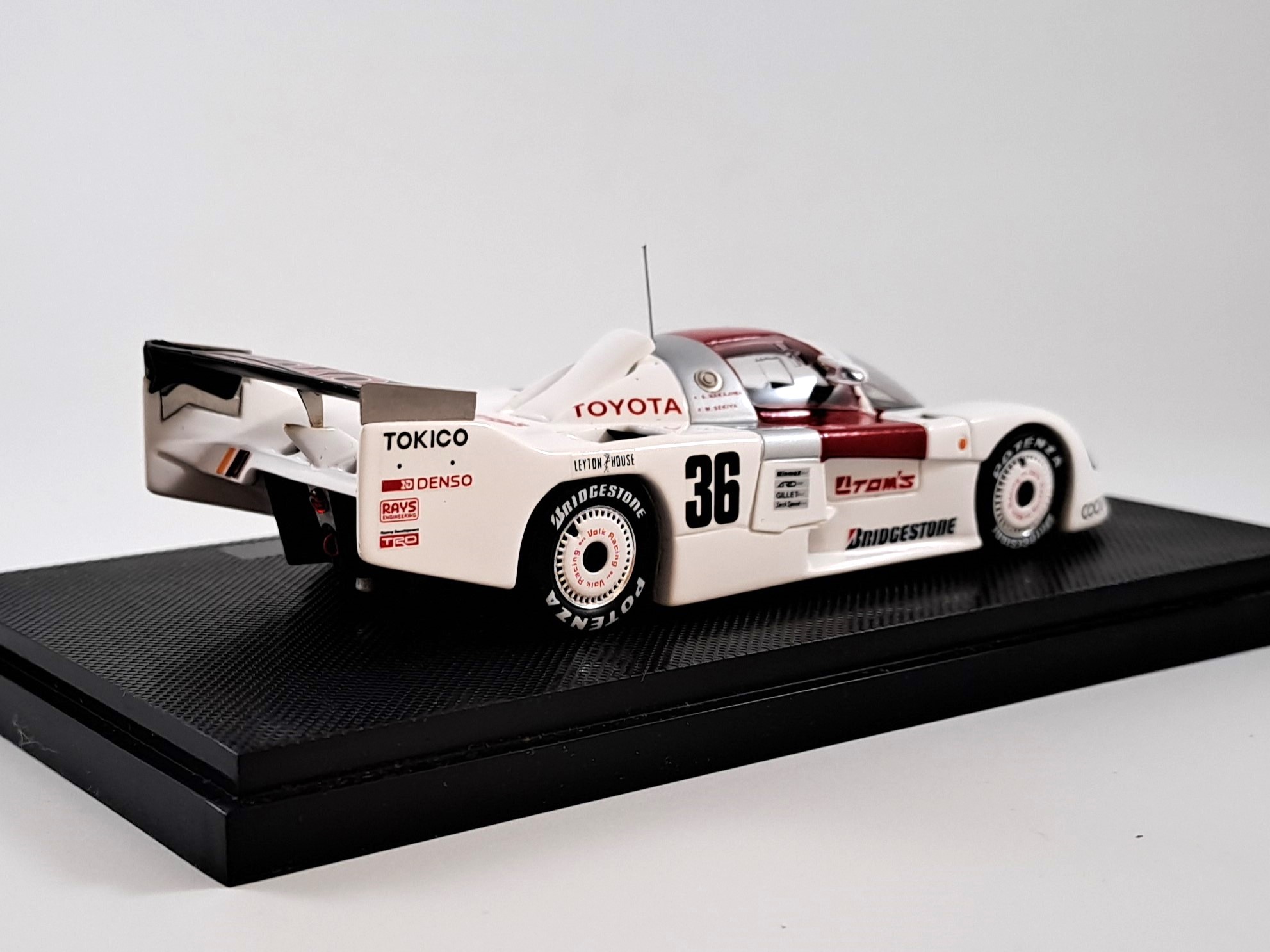 Toyota Tom´s 86C WEC Japan 1986 1:43 Ebbro