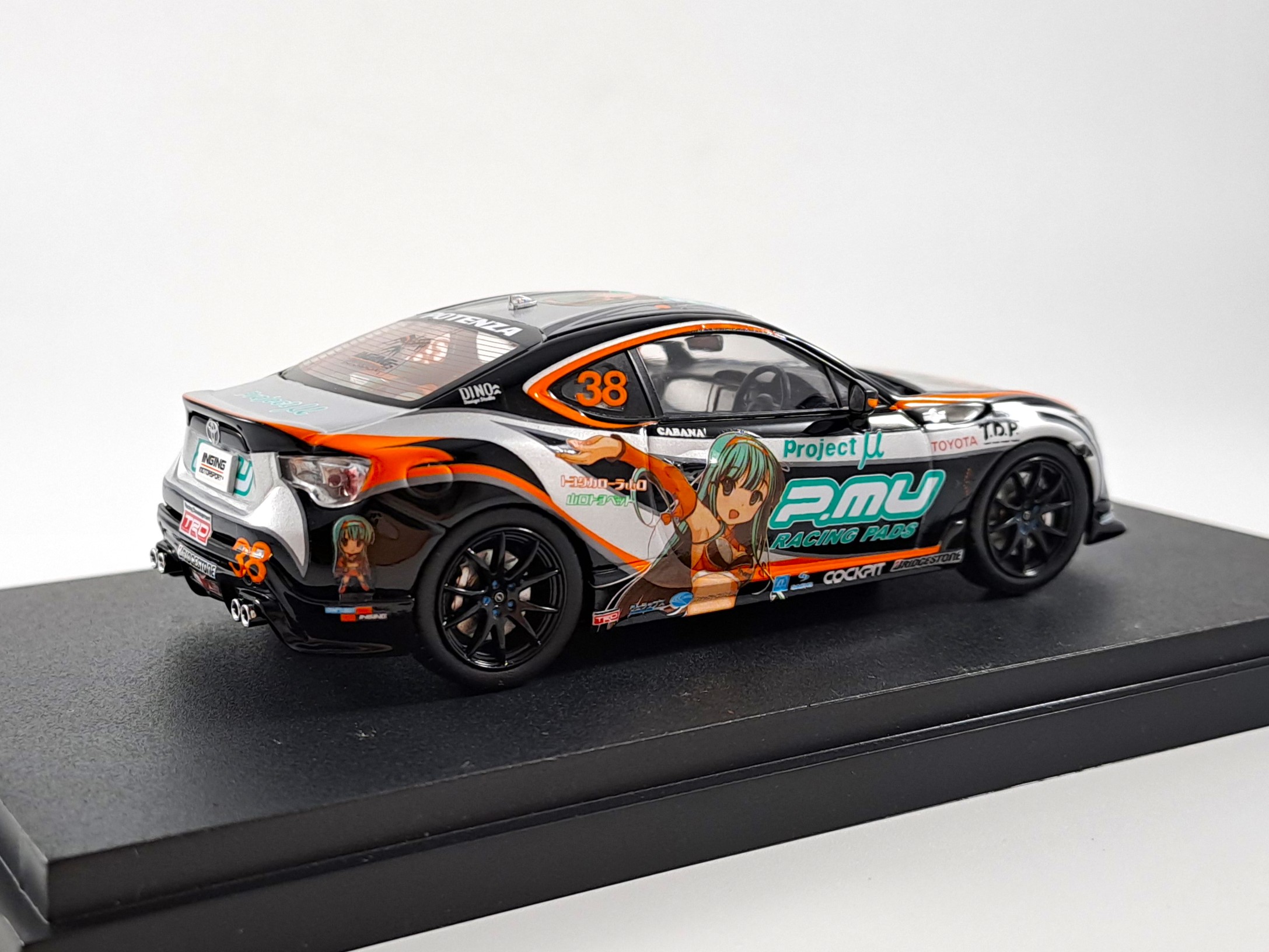 Toyota GT86 Inging 1:43 Ebbro