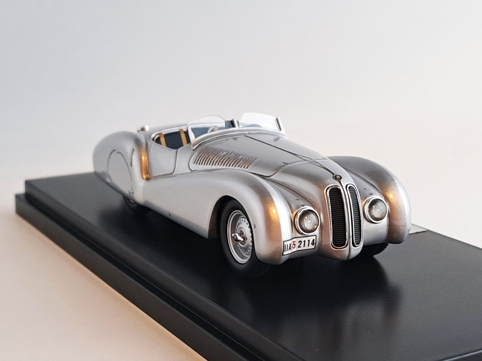 BMW 328 Bugelfalte-Roadster 1:43 Brausi