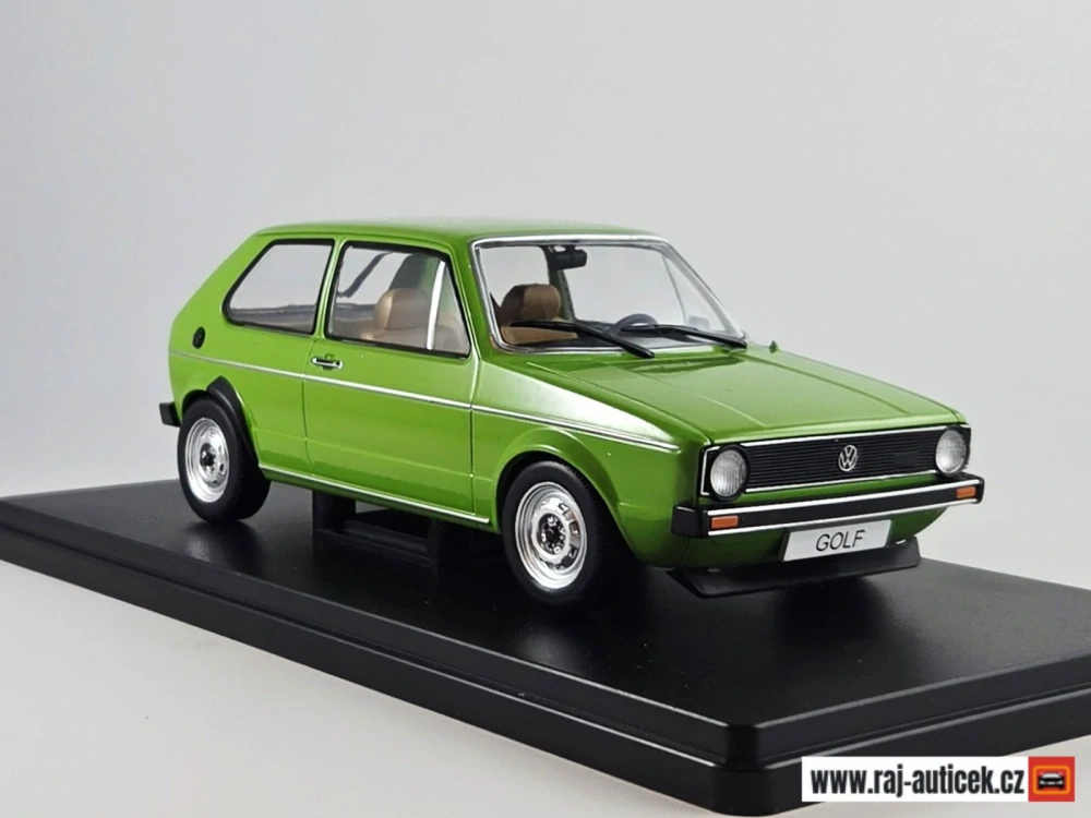 VW Golf 1974 1:24 Whitebox
