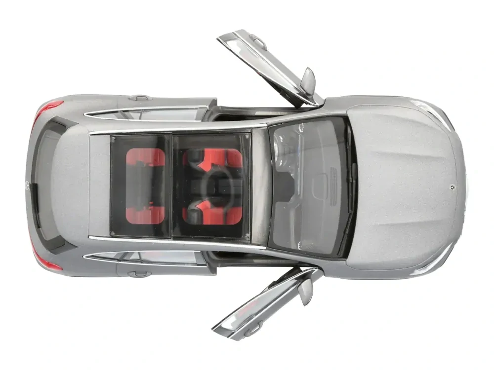 Mercedes GLA 1:18 Z Models