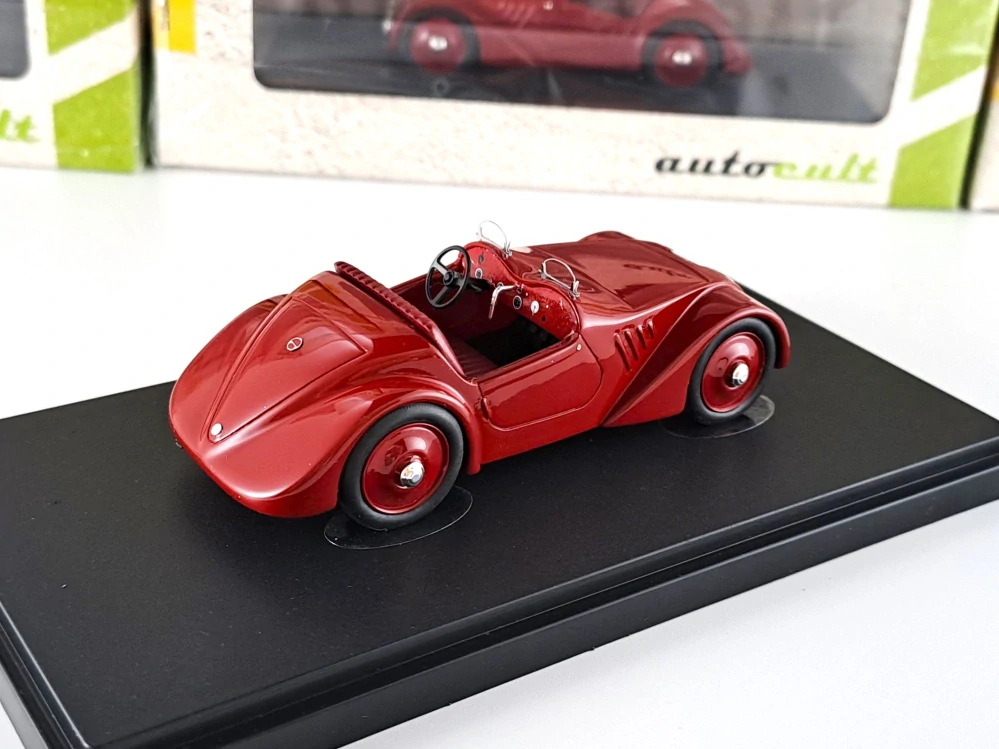 Jawa 750 Roadster 1:43 Autocult