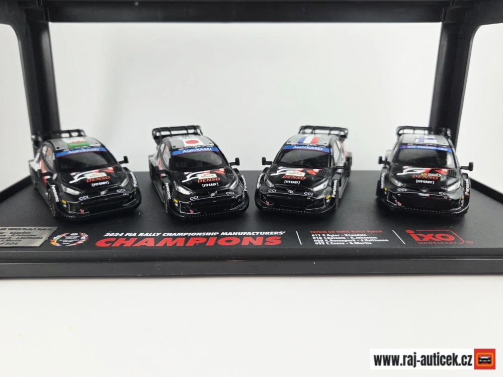 Toyota GR Yaris Rally1 Hybrid set 2024 1:43 IXO
