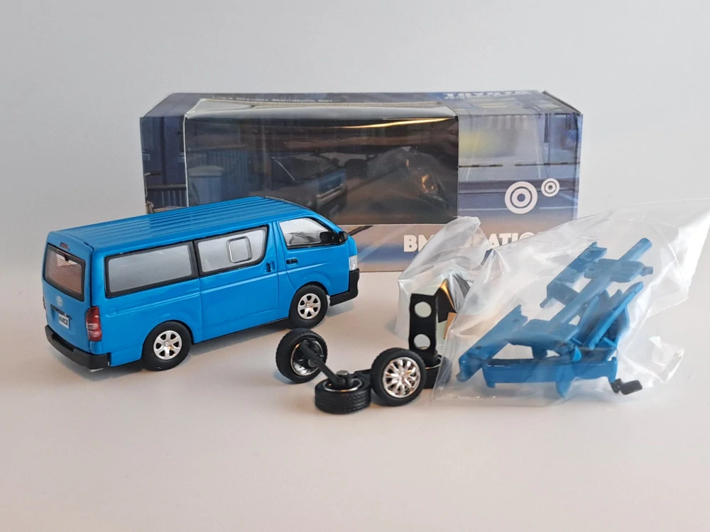 Toyota Hiace 2015 1:64 BM Creations