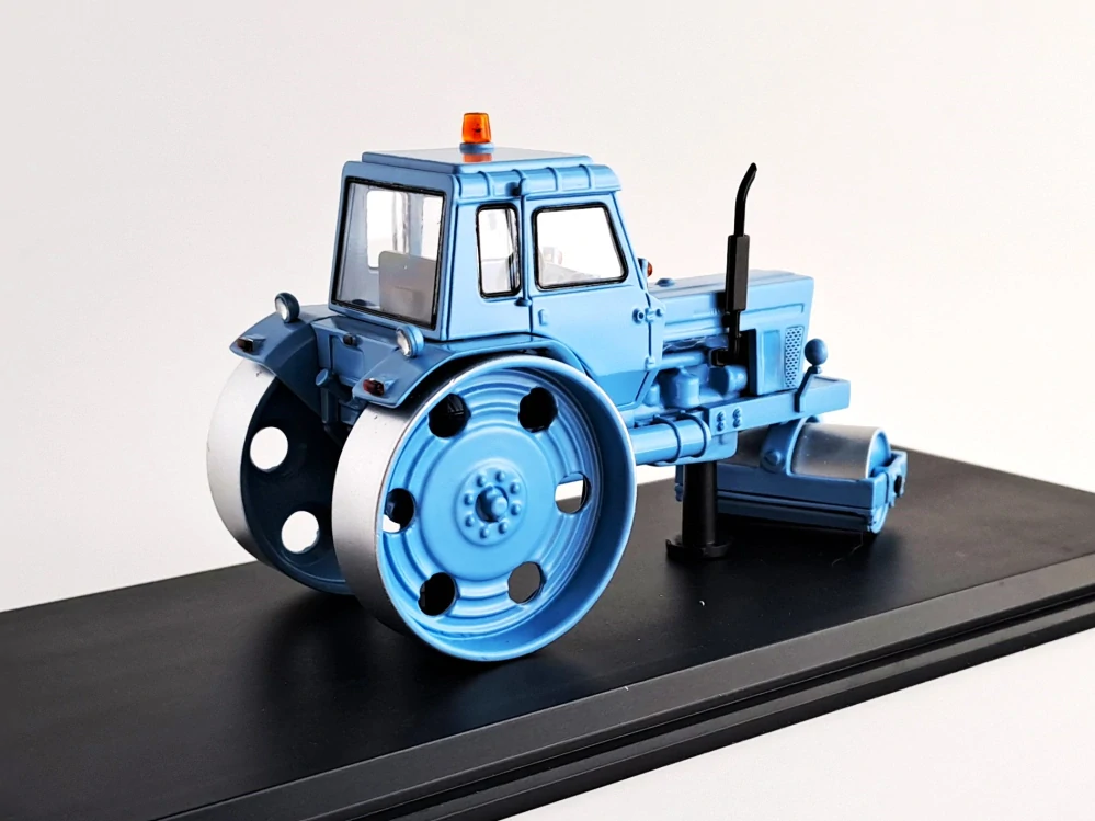 Asfaltový válec SD-803 1:43 ModelPro