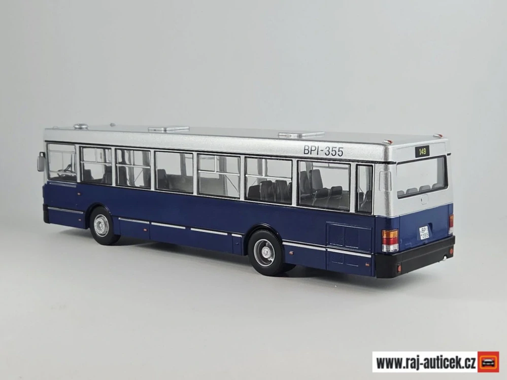 Ikarus 415 Budapešť 1:43 Premium ClassiXXs