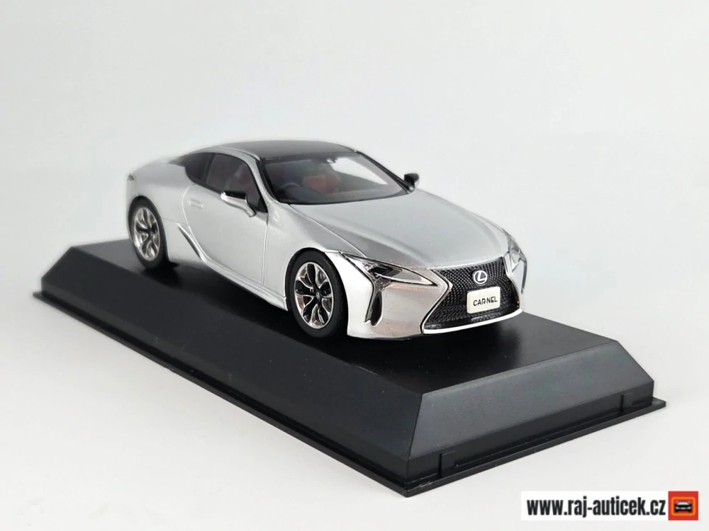 Lexus LC500 1:43 Kyosho CARNEL