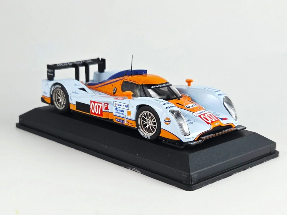 Lola Aston Martin B09/60 no.7 Charouz / Enge 24h Le Mans 1:43 Altaya