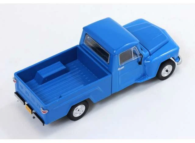 Ford F-75 1:43 Triple9
