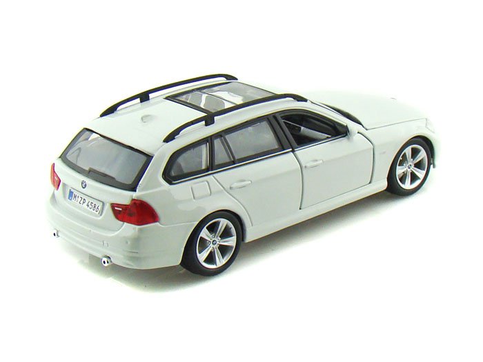 BMW řada 3 (E91) Touring 1:24 Bburago