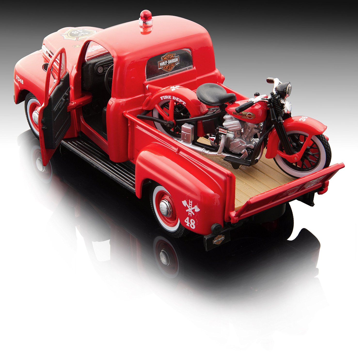 Ford F-1 + Harley 1:24 Maisto