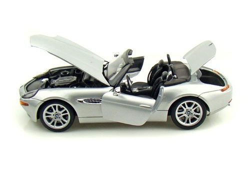 BMW Z8 1:18 Maisto
