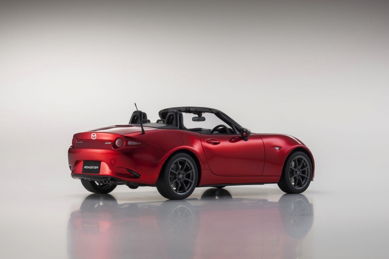 Mazda MX-5 Roadster (ND) 1:18 Kyosho