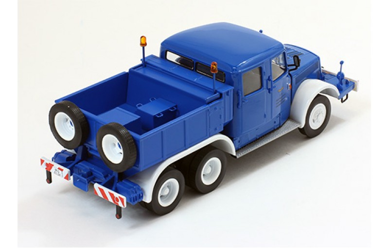 Tatra 141