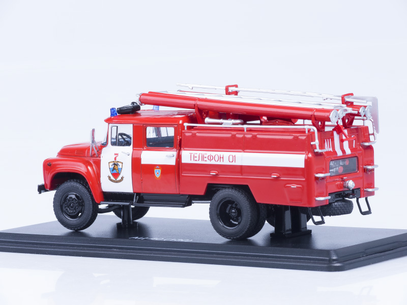 ZIL 130K hasiči 1:43